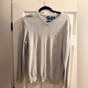 Vineyard vines men’s v neck sweater